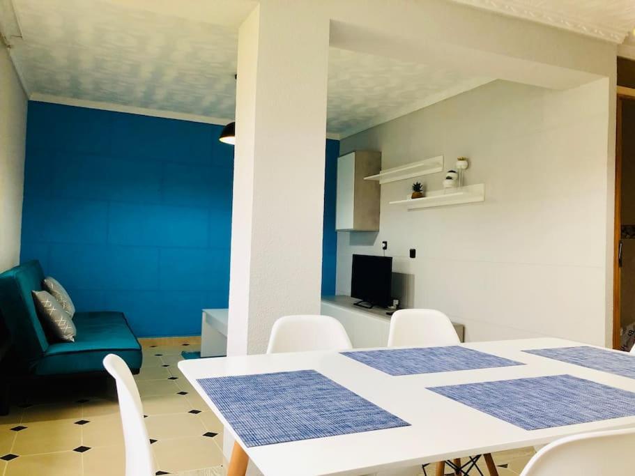 Acogedor Apartamento Muy Cerca Del Centro Appartement Puertollano Buitenkant foto