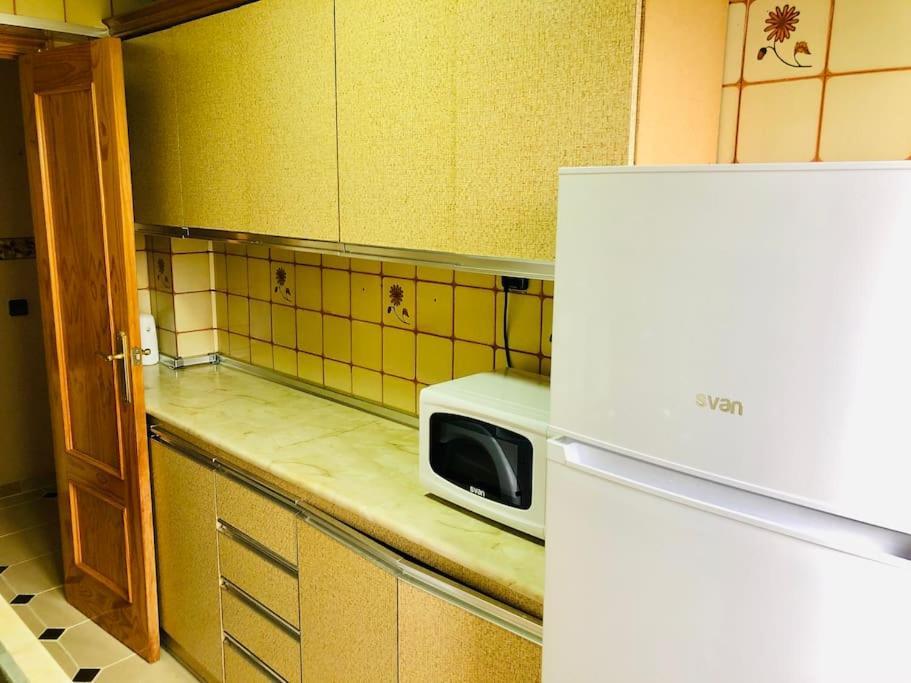 Acogedor Apartamento Muy Cerca Del Centro Appartement Puertollano Buitenkant foto